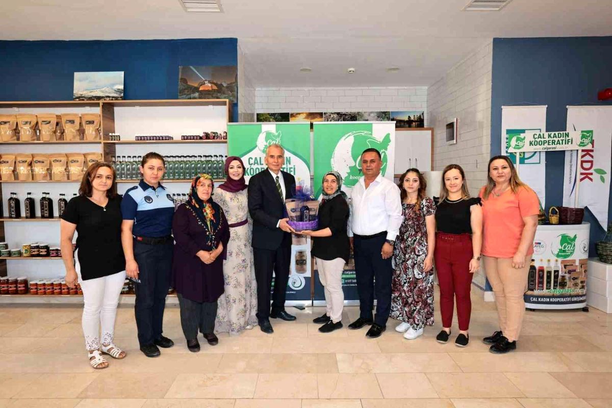 Denizli haber... Başkan Zolan, Çal'da vatandaşları dinledi