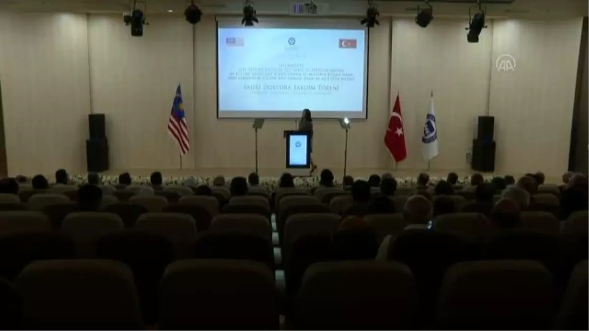 Balıkesir haberi | Marmara Üniversitesinden, Malezya Kralı Abdullah Şah'a 'Fahri Doktora' unvanı