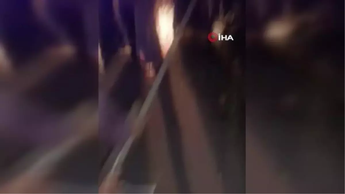 Son dakika haberleri! Otomobil traktöre çarptı: 1'i ağır 2 yaralı