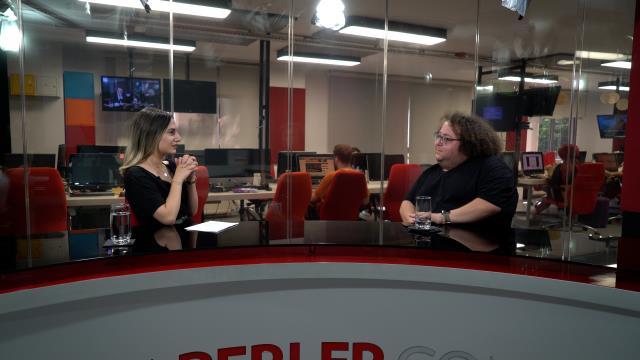 Zoraki başladığı oyunculukla hayatı değişen Hacı Ahmet Ak, aklından çıkaramadığı rolünü anlattı: Selda Bağcan rolü çok güzeldi Zoraki başladığı oyunculukla hayatı değişen Hacı Ahmet Ak, aklından çıkaramadığı rolünü anlattı: Selda Bağcan rolü çok güzeldi