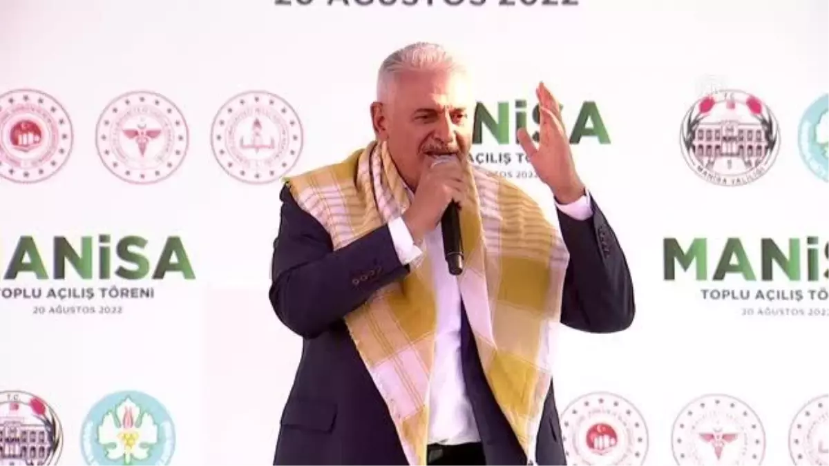 Binali Yıldırım: 'Yolları böleriz ama Türkiye'yi böldürtmeyiz'