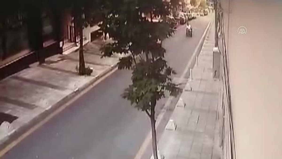 Son dakika haberleri | Kağıthane'de otomobilin çarptığı engelli hayatını kaybetti