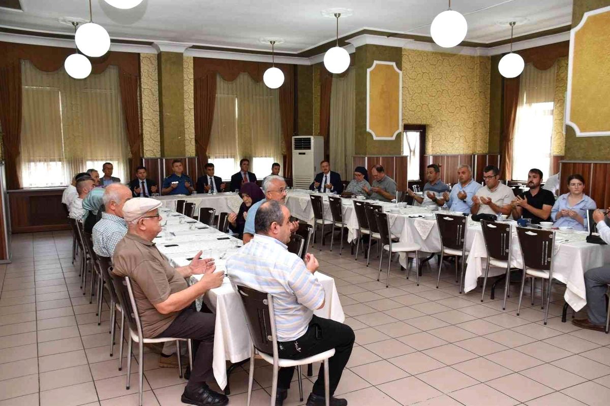Şehit Aileleri Derneğinden 'Aşure Günü' etkinliği