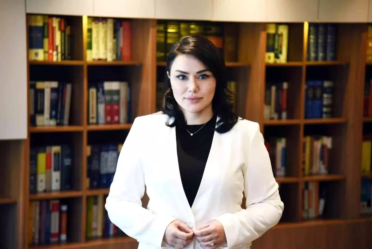Eskişehir haber: Eskişehir'de esnafı 4 ay önce tahliye edilen Kurtuluş Kapalı Pazarı'nın yıkımına başlanmadı