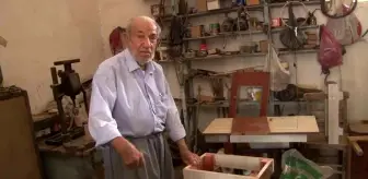 62 yıldır dikiş makinesi tamir ediyor