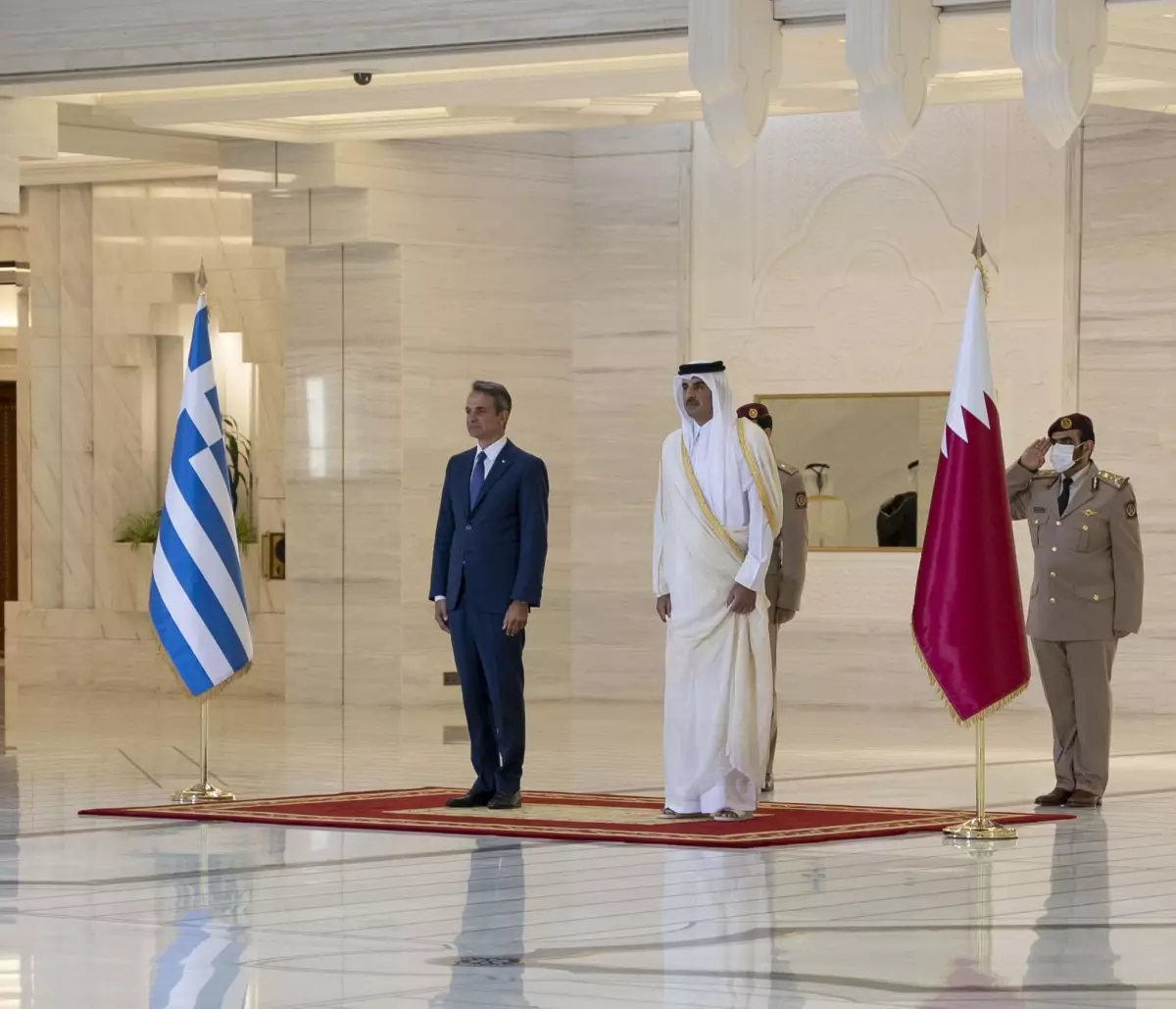 Katar Emiri ile Yunanistan Başbakanı, Doha'da ikili ilişkileri görüştü