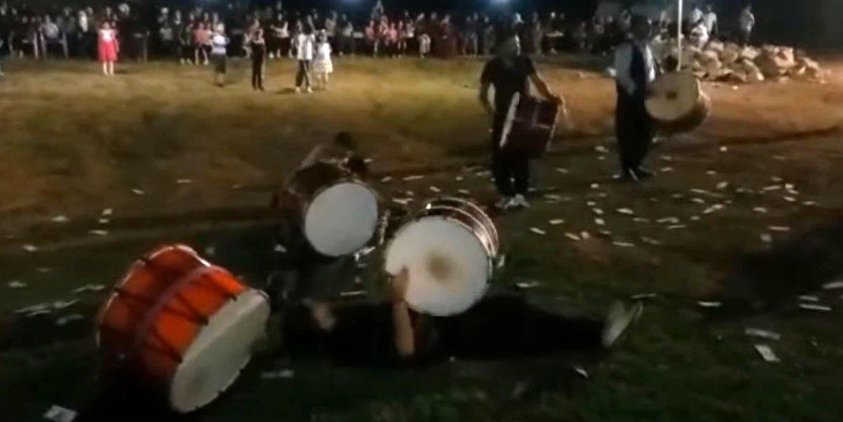 Son dakika haberi! Elazığ'da 'Davulcu tutulması': 5 davulcunun şovu kameralarda