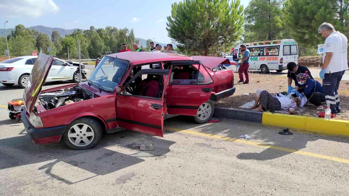 Son dakika 3. sayfa: Fethiye'de trafik kazası: 5 yaralı