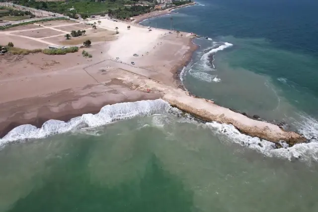 Kumlar altında kalan antik kentte Roma dönemine ait endüstriyel tasarımda kullanılan külçeler bulundu