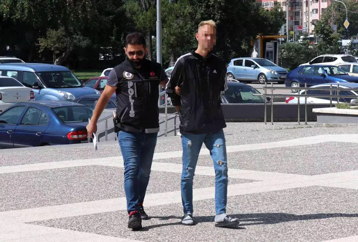 Son dakika haberleri | Bolu'da yolcu otobüsüne uyuşturucu operasyonu: 1 gözaltı