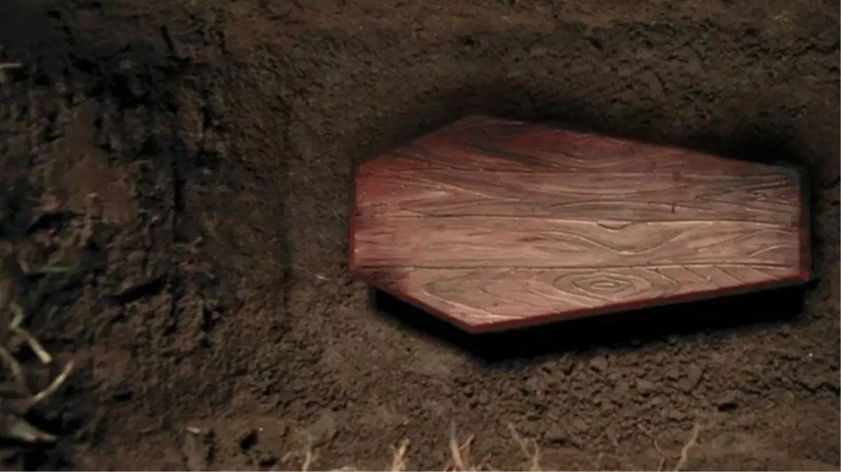 Cenazedeki detay ortalığı karıştırdı! Tabut açıldığında küçük kızın yaşadığını görenler buz kesildi