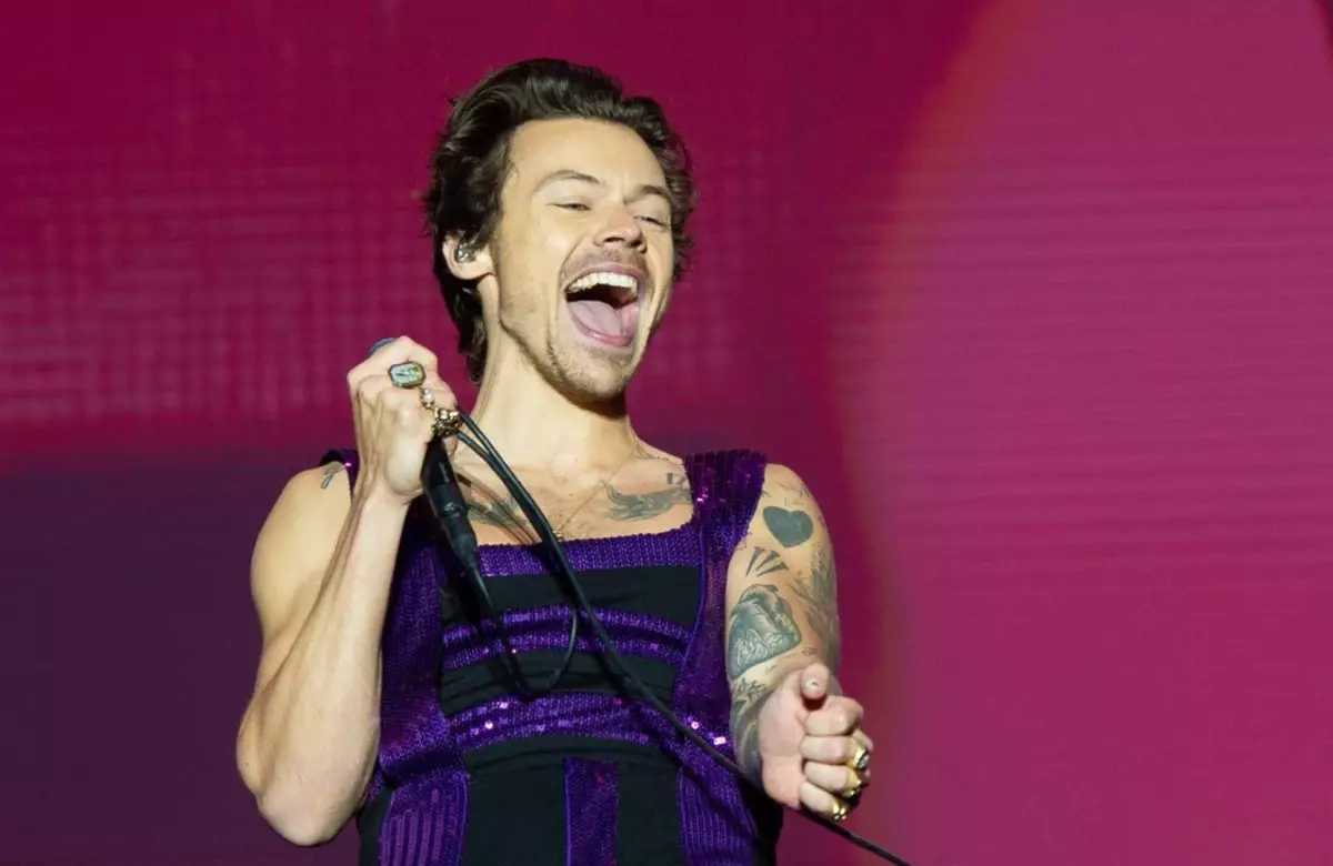 Harry Styles: 'Cinselliğimi keşfetmek için kendi yolculuğuma çıktım'