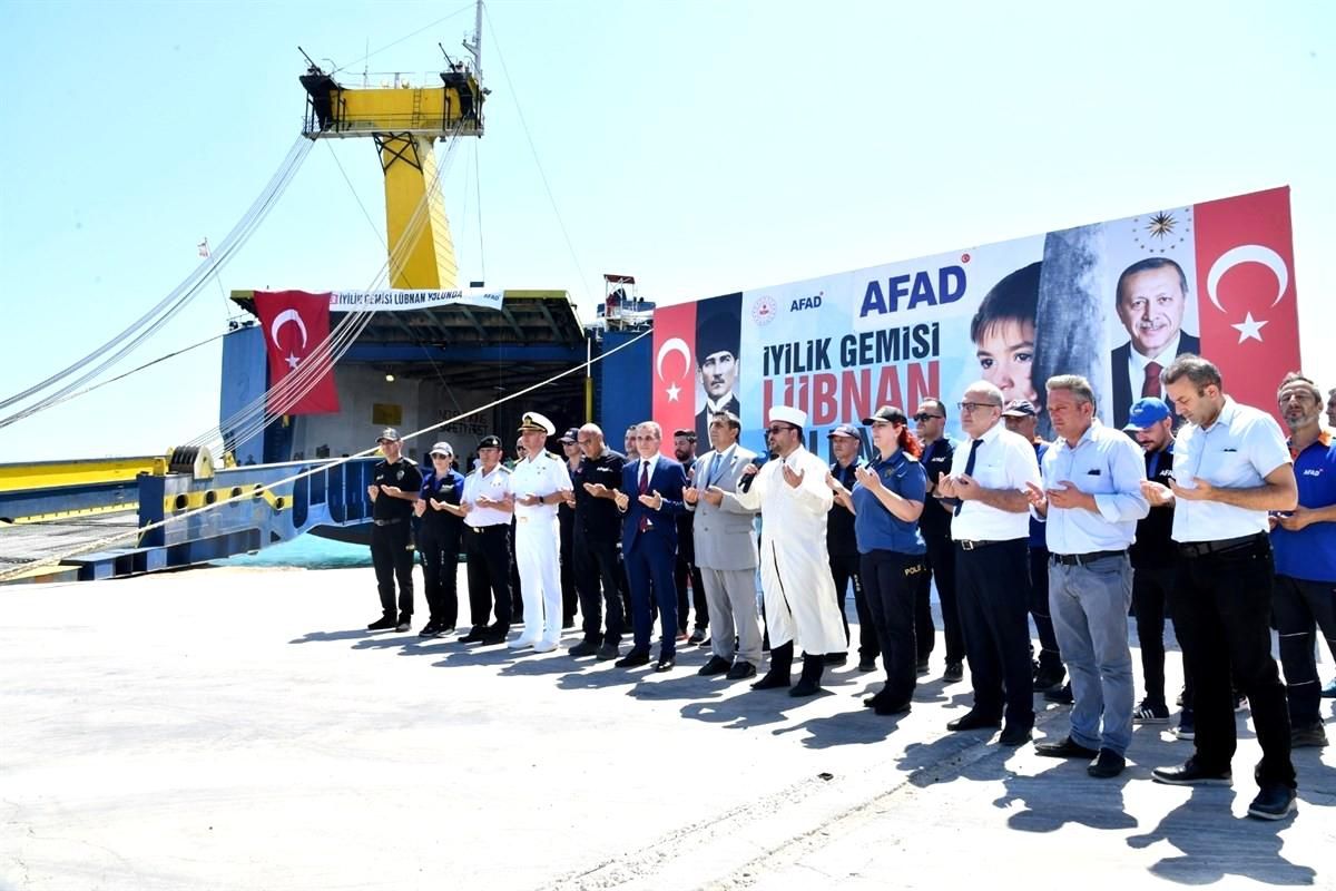 Mersin haberi! Lübnan'a insani yardım malzemesi taşıyan 4. gemi Mersin'den uğurlandı