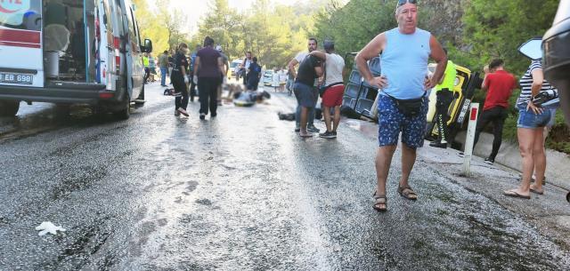 Marmaris'te safari aracının devrildiği feci kazadan ilk görüntüler