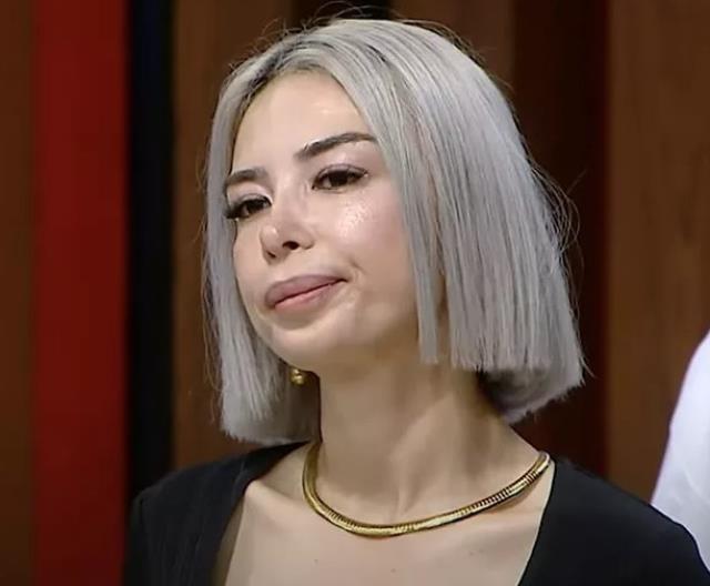 MasterChef Burcu'nun bu halini unutun! Yeni imajıyla bambaşka biri olmuş