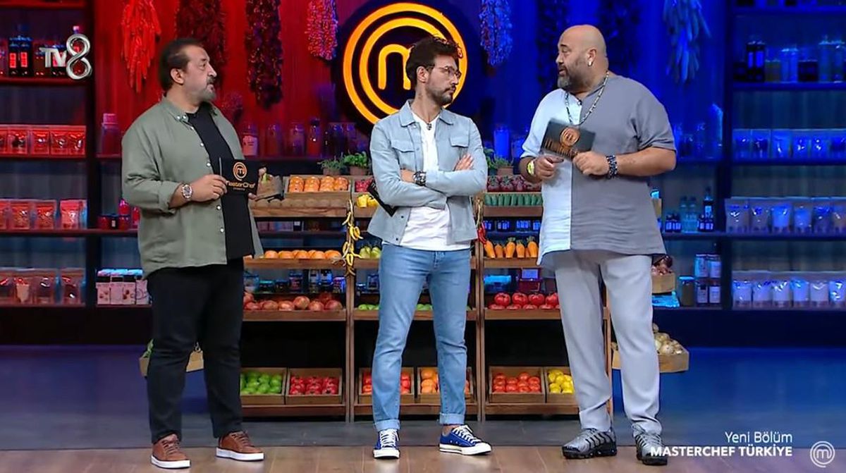 MasterChef canlı izle! 24 Ağustos 2022 Masterchef yeni sezon 50. bölüm canlı izle! TV8 Masterchef canlı izle! Masterchef günün yemekleri neler?