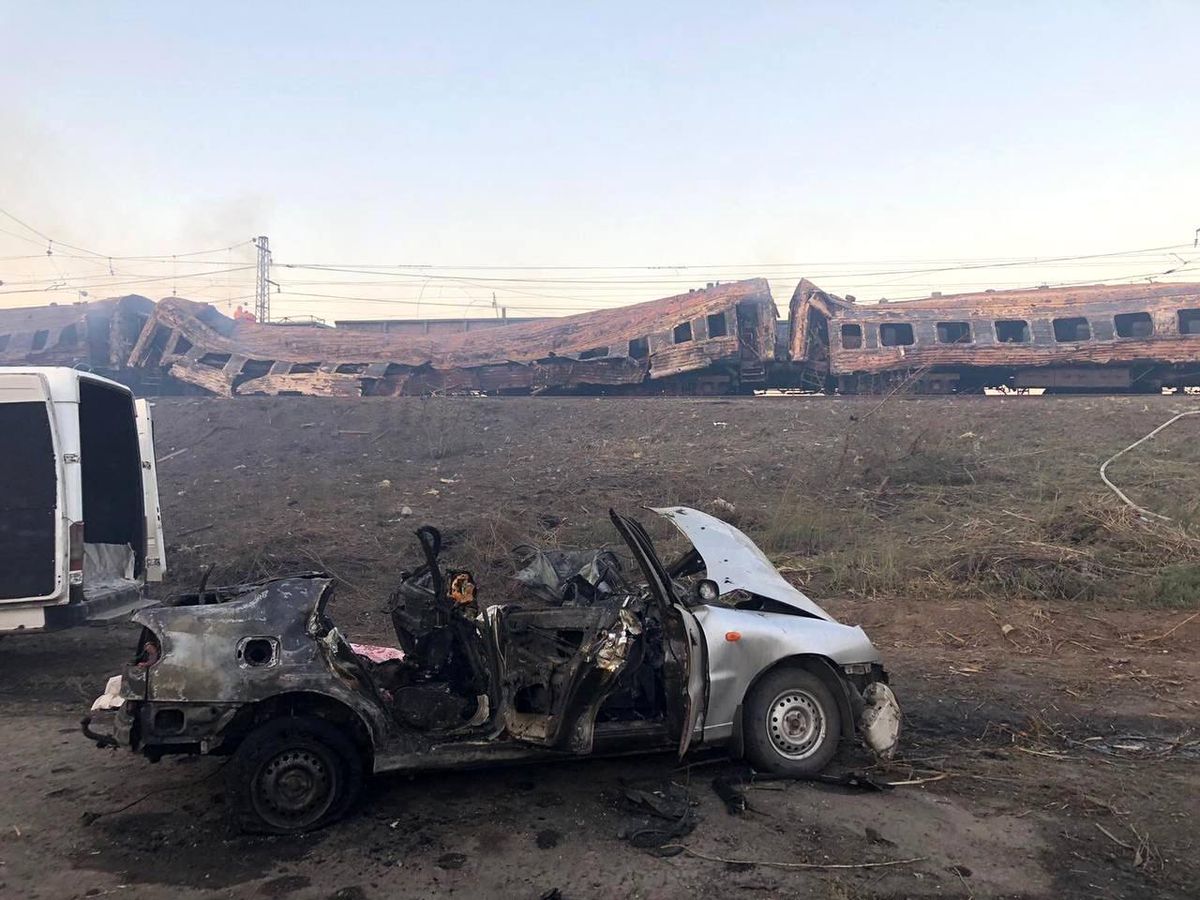 Ukrayna Devlet Başkanı Zelenski: Rusya tren istasyonunu vurdu, 22 ölü ve 50 yaralı var