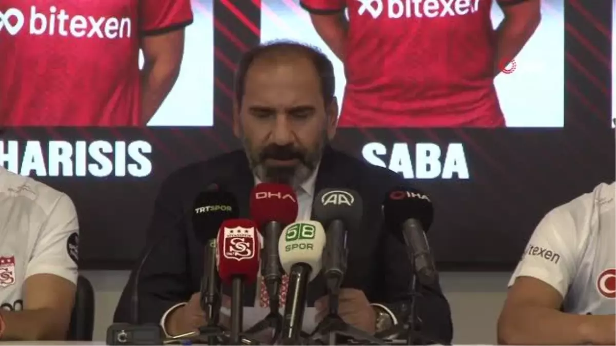Sivas haberi... Sivasspor'da toplu imza töreni -2-