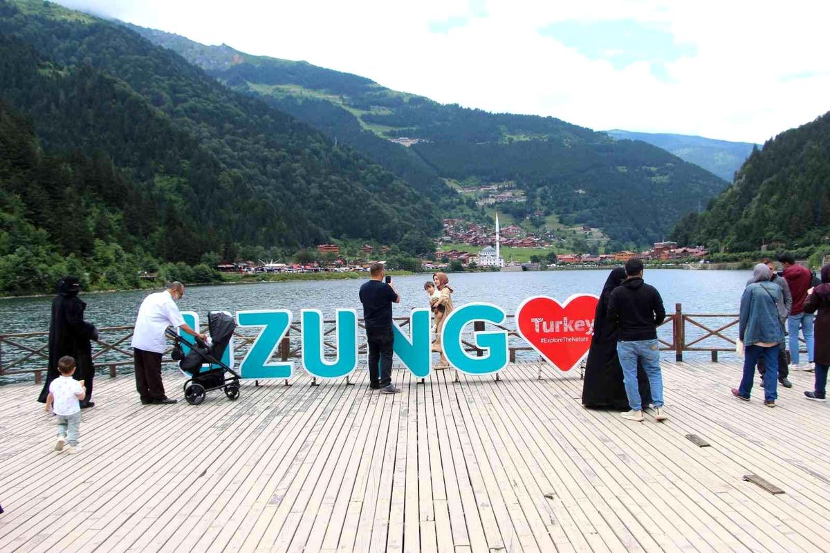 Trabzon haber: Arap turistler Trabzon'dan vazgeçemiyor