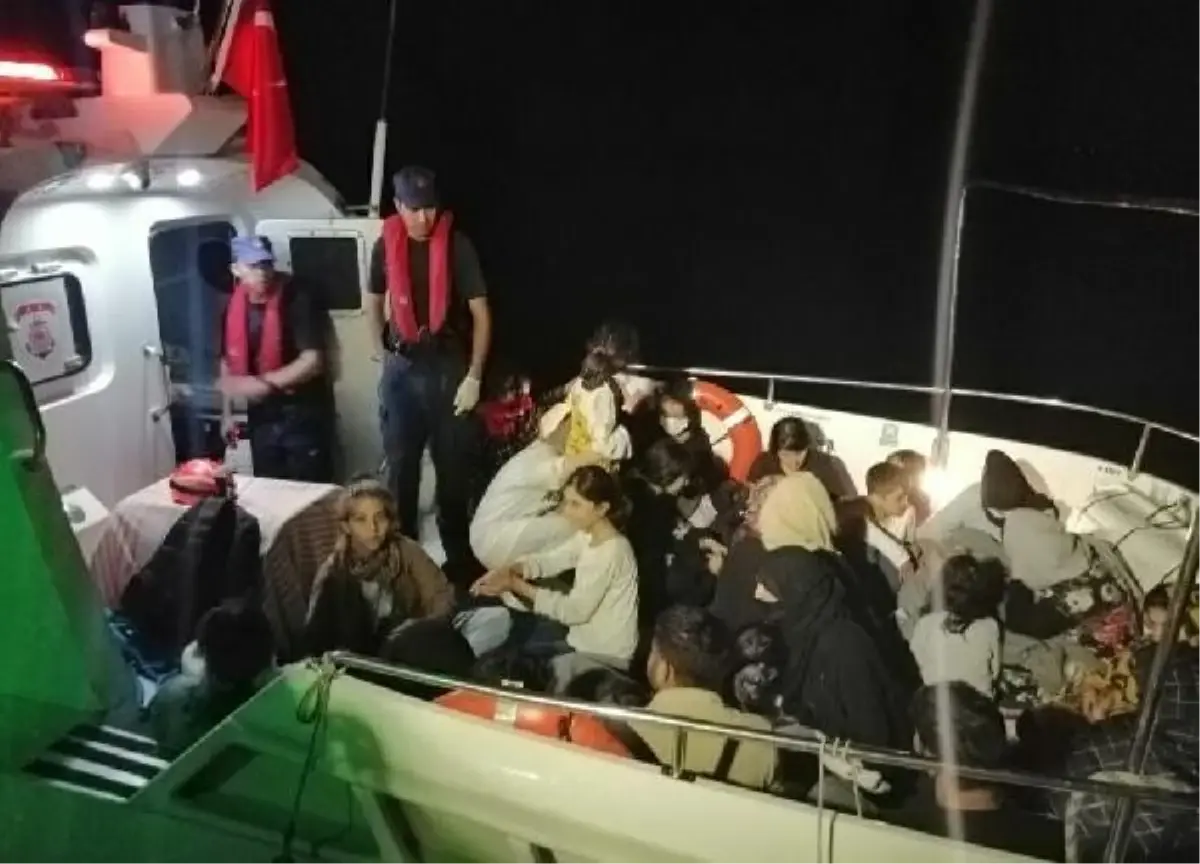 Muğla gündem haberleri... Datça açıklarında, 75 kaçak göçmen kurtarıldı