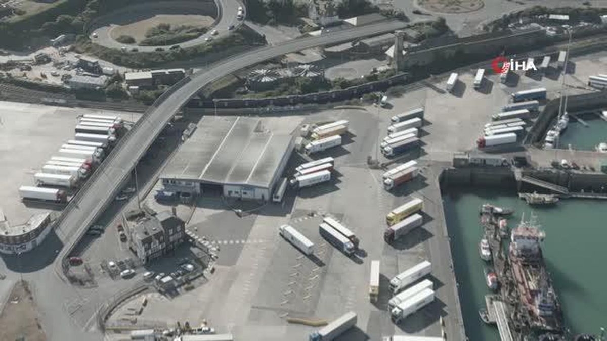 Fransa'dan İngiltere'ye 1 günde bin 295 sığınmacı geldi