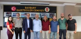 Gelecek Partisi Genel Başkan yardımcısı Yardım gazetecilerle buluştu