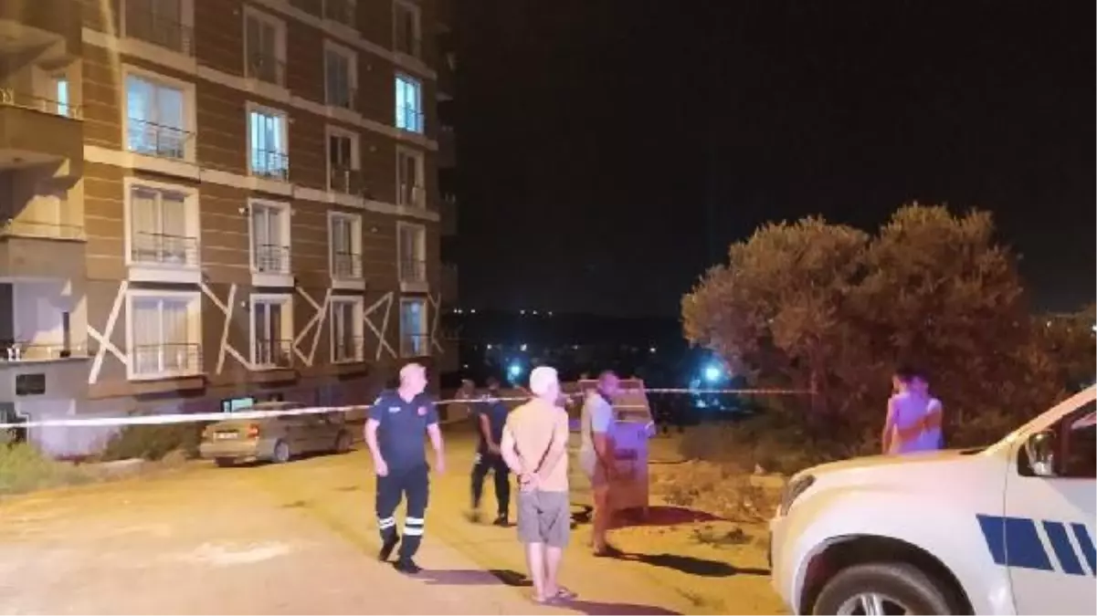 Hatay haberleri! Hatay'da temel kazısında heyelan; 24 daireli bina boşaltıldı