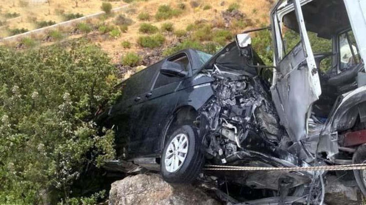 İbrahim Tatlıses'in ölümden döndüğü kaza yerinden ilk görüntüler