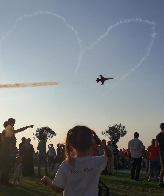 İzmir'in Kurtuluşunun 100. Yılında 'İzmir Airshow' Gökyüzüne Damgasını Vuracak
