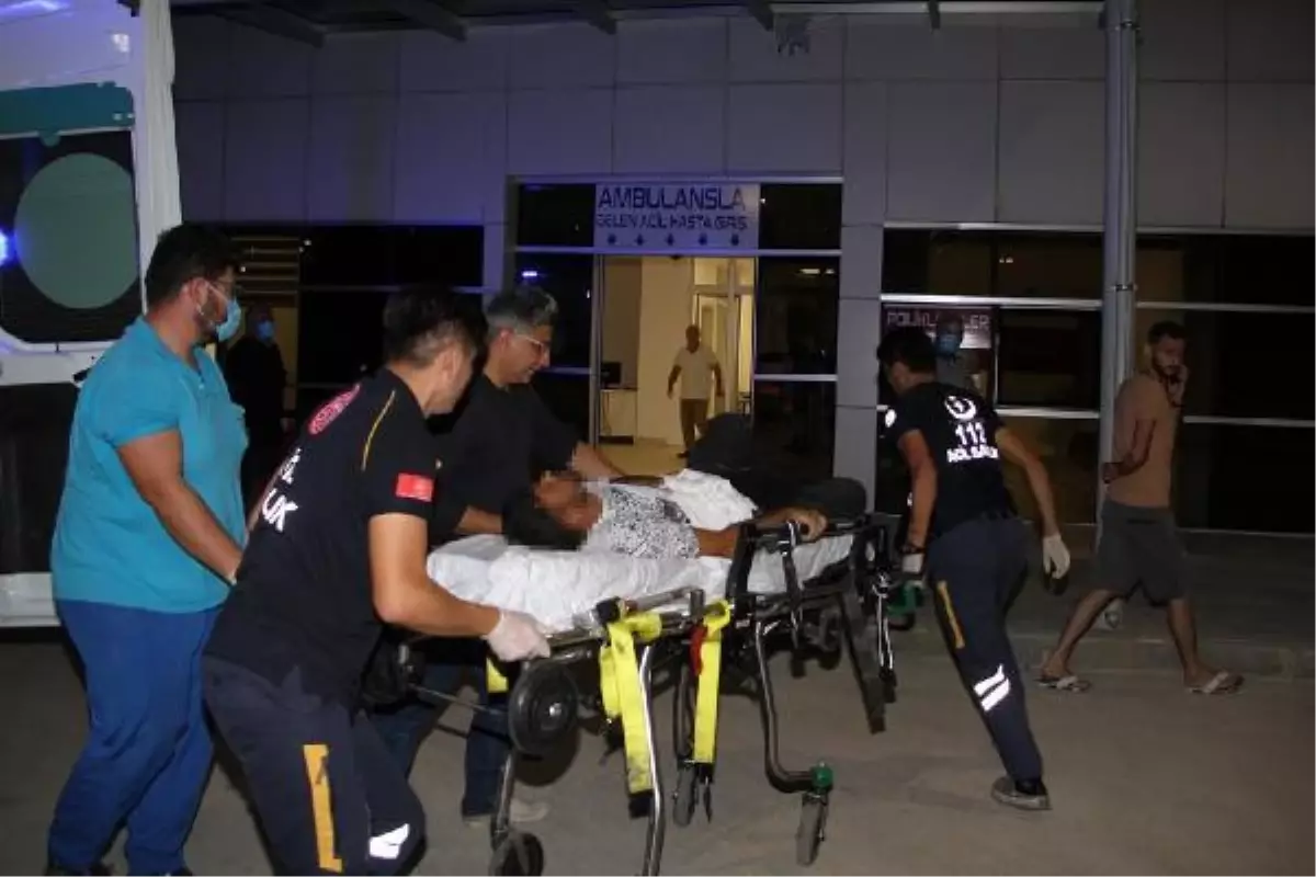 Son dakika haber! Manisa'da sokak düğününde bıçak ve sopalı kavga; 11 yaralı