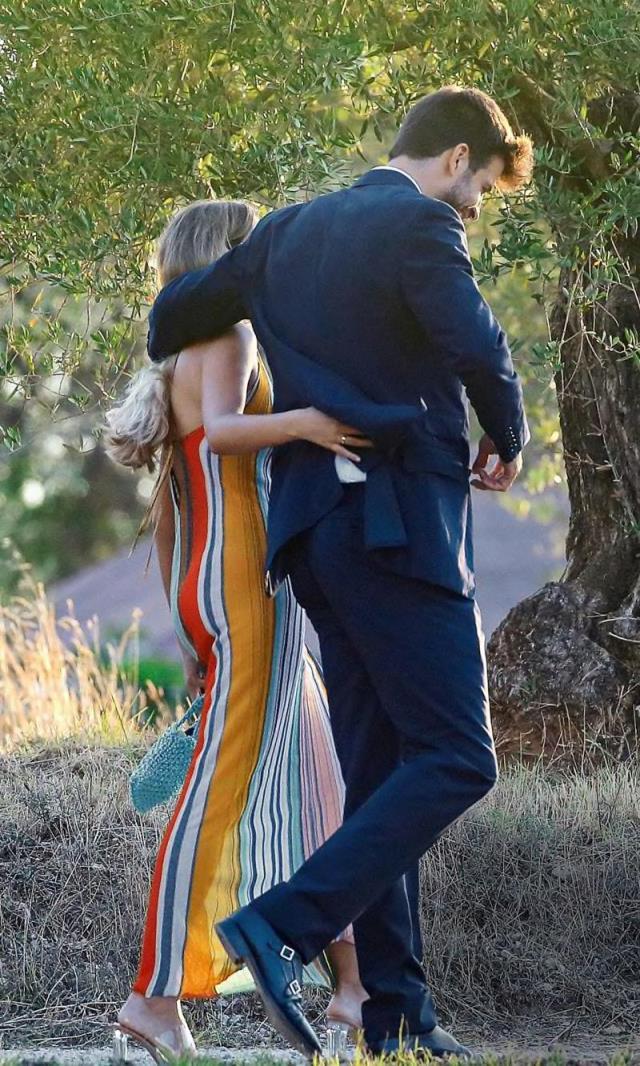 Shakira'yı aldatan Pique, yeni sevgilisiyle sarmaş dolaş! Görenlerin hepsi aynı şeyi söylüyor