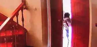 Beyoğlu'nda tarihi Ağa Cami'nin kapı tokmakları çalındı