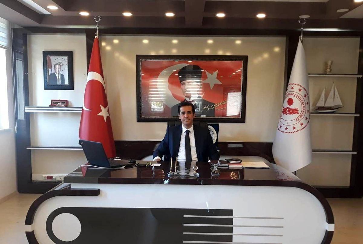 Mersin yerel haberleri | Bozyazı Kaymakamı Topsakal görevine başladı