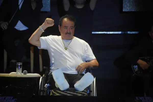 İbrahim Tatlıses'in yaralandığı kazada, kamyonet sürücüsünün kanında alkol çıktı İbrahim Tatlıses'in yaralandığı kazada, kamyonet sürücüsünün kanında alkol çıktı