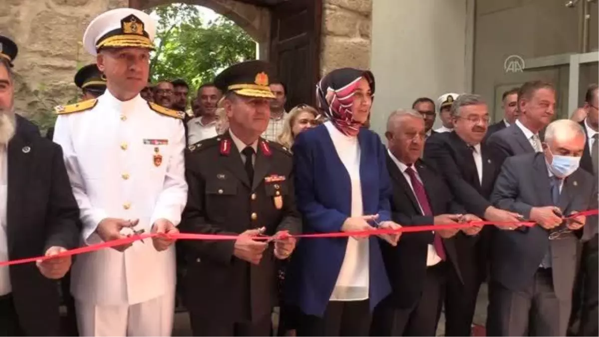 Afyon haberleri: AFYONKARAHİSAR - Büyük Taarruz'un 100. yılında 'Zafer Halk Yürüyüşü' düzenlendi