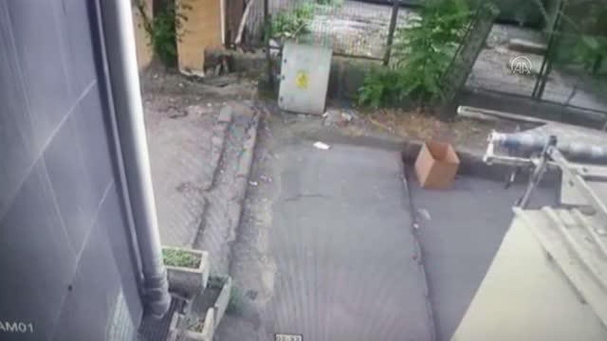 Güngören'de 500 bin liralık ziynet eşyası çaldıkları öne sürülen 4 kişi yakalandı