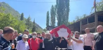 Son dakika haberi: Kazada ölen polis memuru ve eşi toprağa verildi