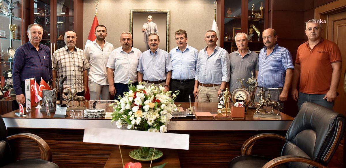 Yörük Türkmenleri Başkan Ataç'ı Ziyaret Etti