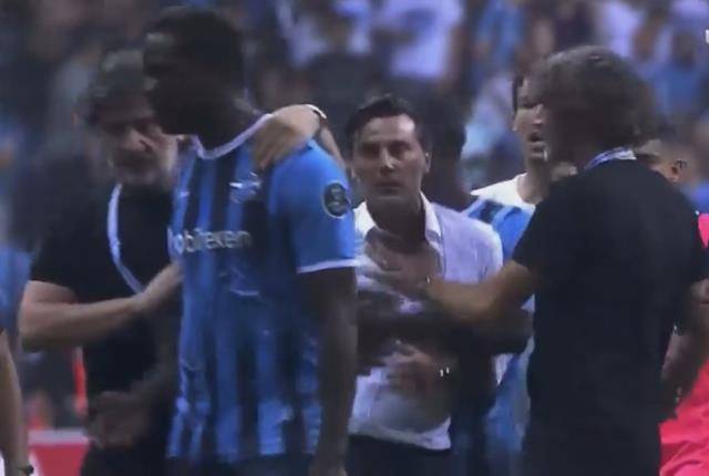 Adana'da maç sonu saha karıştı! Montella az kalsın ünlü futbolcu Balotelli'yi dövecekti Adana'da maç sonu saha karıştı! Montella az kalsın ünlü futbolcu Balotelli'yi dövecekti