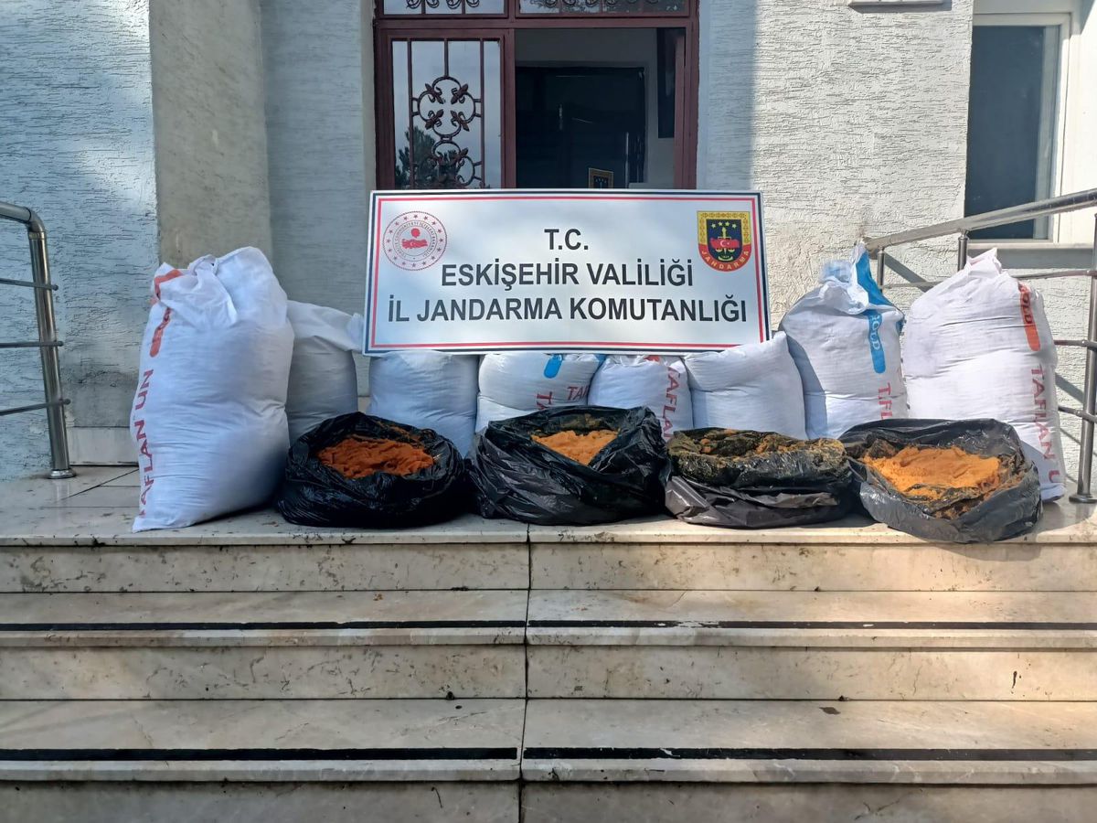 Eskişehir gündem haberleri | Eskişehir'de tarihi eser operasyonunda 6 şüpheli yakalandı