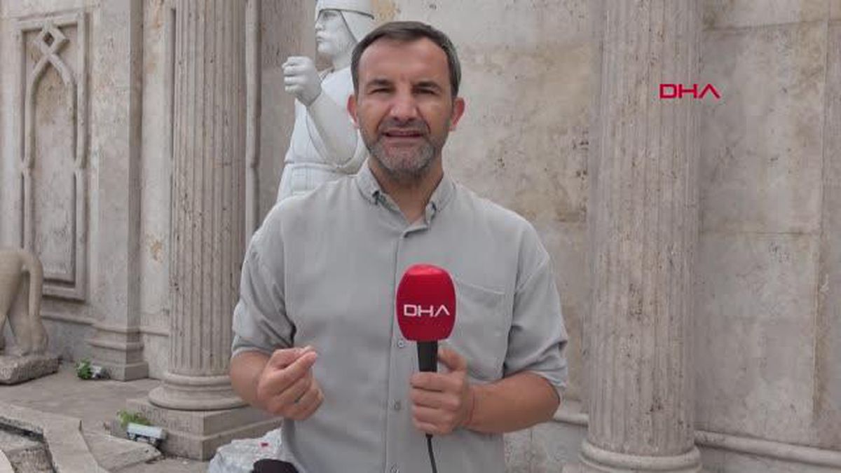 Konya gündem haberleri... SELÇUKLU DÖNEMİNİ TEMSİL EDEN ASKER HEYKELİNİN MIZRAĞI ÇALINDI