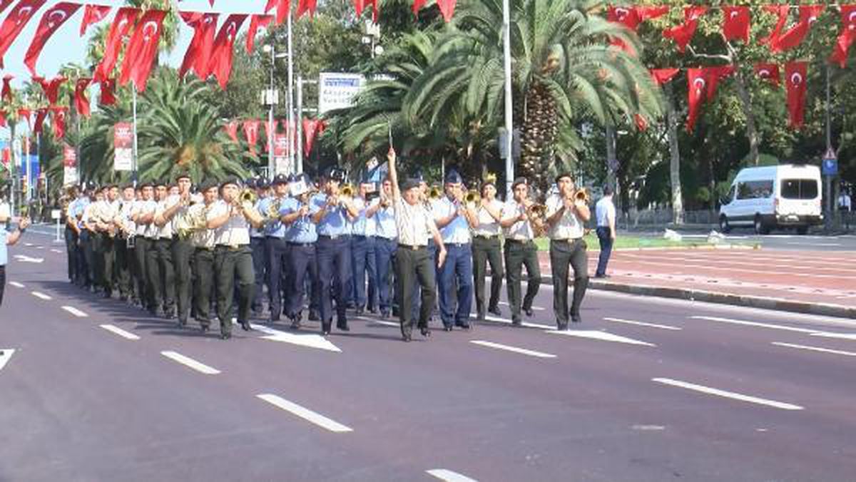 VATAN CADDESİ'NDE 30 AĞUSTOS ZAFER BAYRAMI PROVASI