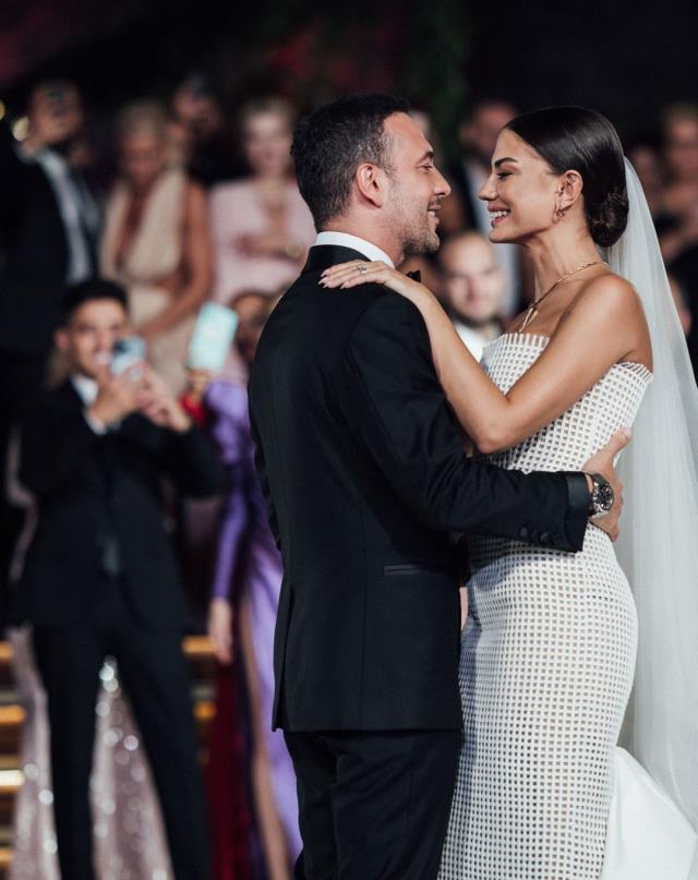 Demet Özdemir ile Oğuzhan Koç evlendi mi? Düğünden ilk kareler…