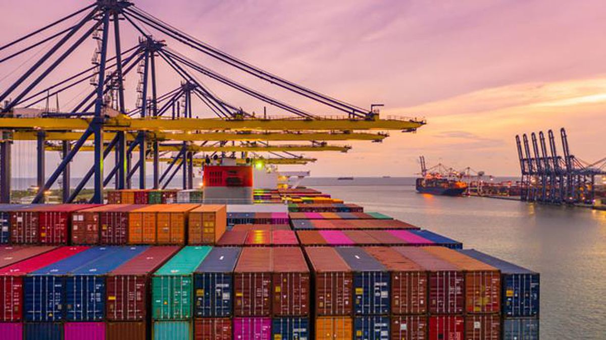 Yılın ilk 7 ayında dış ticaret açığı, 62 milyar 177 milyar dolara yükseldi