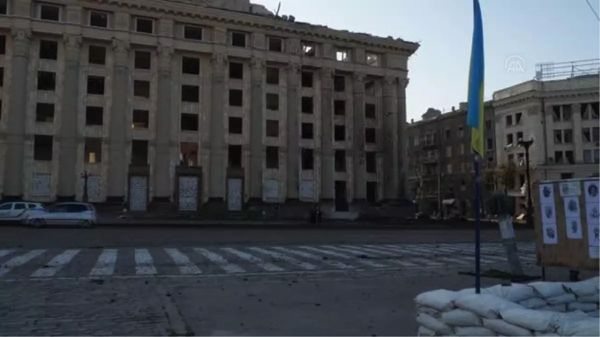 Rus güçlerinden Harkiv şehir merkezine roketli saldırı