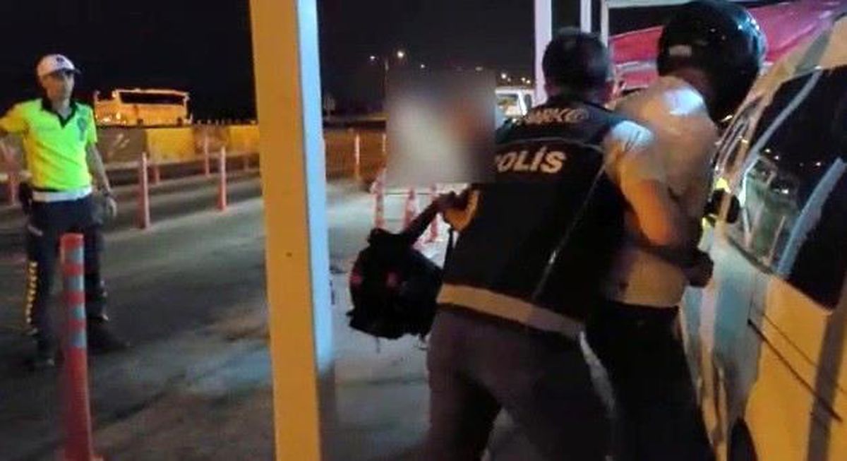 İzmir 3. sayfa haberi... İl dışından İzmir'e uyuşturucu getiren şüphelilere şok operasyon