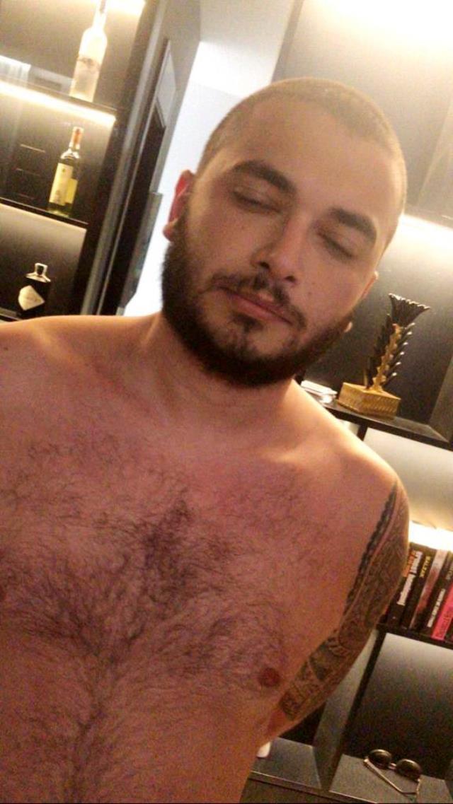 Thodex vurgunuyla insanları dolandıran Fatih Özer'in yakalanma anından ilk görüntüler Thodex vurgunuyla insanları dolandıran Fatih Özer'in yakalanma anından ilk görüntüler