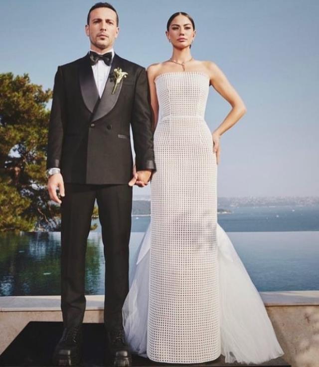 Demet Özdemir ve Oğuzhan Koç çiftinden ilk paylaşım: Ve sonsuza dek mutlu yaşamışlar