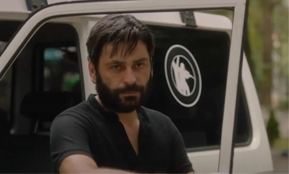 Kasaba Doktoru 31. bölüm fragmanı yayınlandı! Kasaba Doktoru 31. bölüm fragmanı izle! Kasaba Doktoru yeni bölüm fragmanı izle!