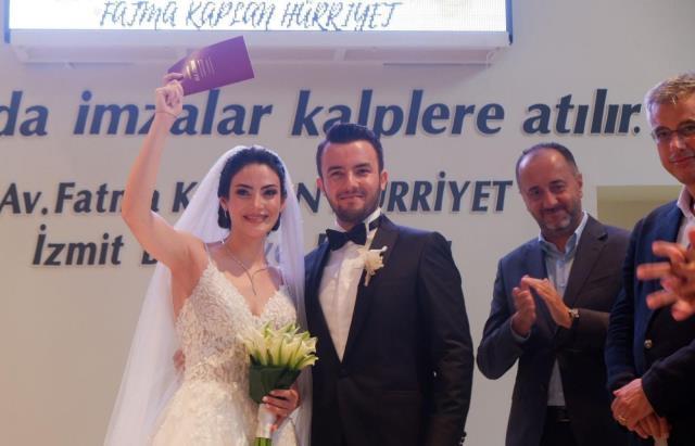 Siyaset ve iş dünyasını buluşturan düğün